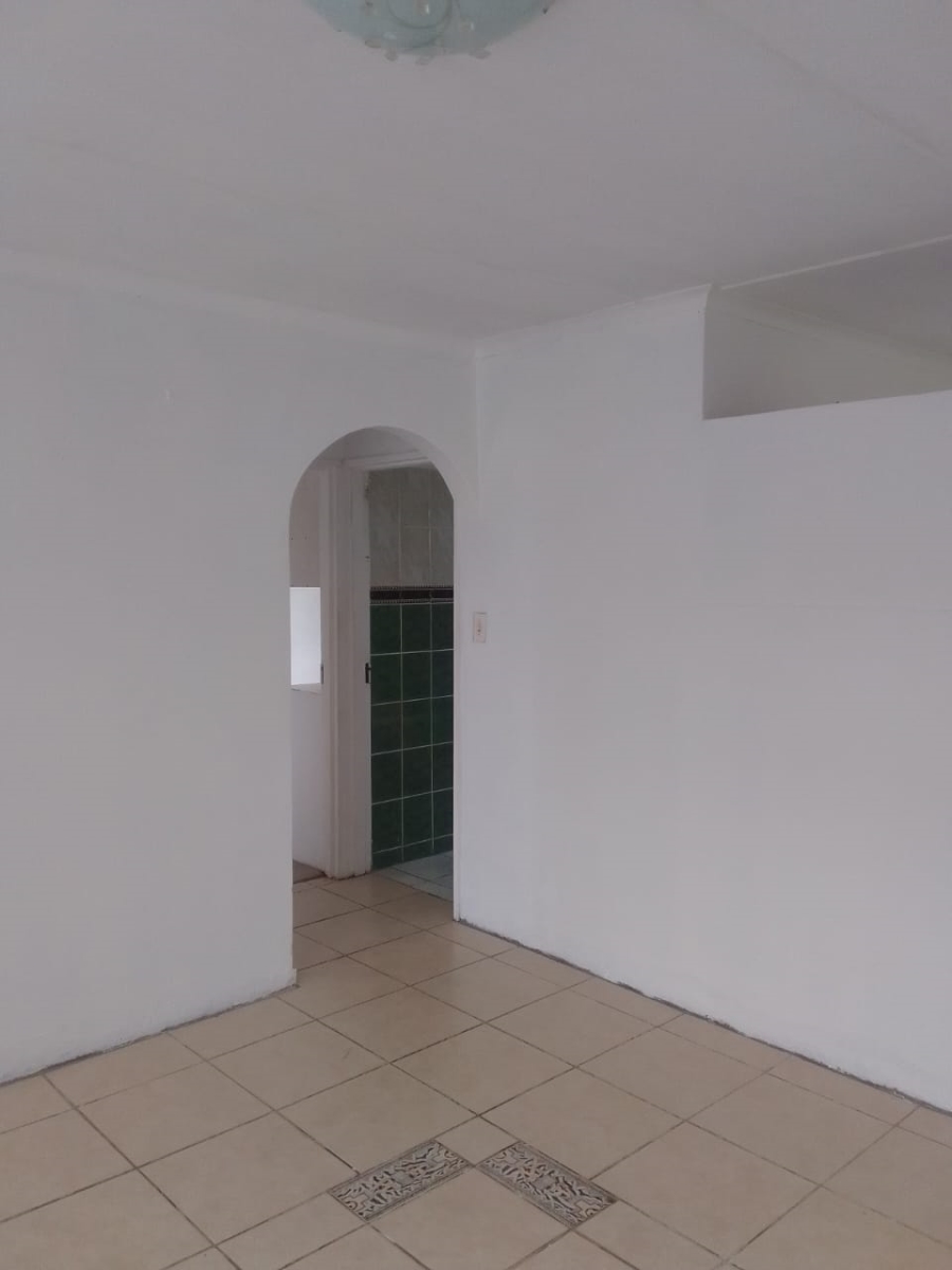 To Let 2 Bedroom Property for Rent in Haven Hills Eastern Cape